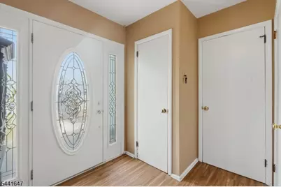 6 Plenge Dr, Belleville, NJ 07109 - Photo 3
