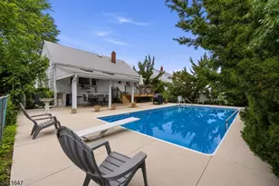 6 Plenge Dr, Belleville, NJ 07109 - Photo 23