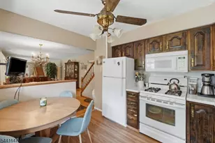 6 Plenge Dr, Belleville, NJ 07109 - Photo 9