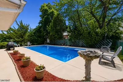 6 Plenge Dr, Belleville, NJ 07109 - Photo 21