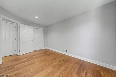 4 Michael Ct, Hamburg, NJ 07419 - Photo 25