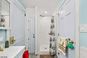 176 Washington Rd, Sayreville, NJ 08872 - Photo 13