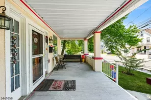 176 Washington Rd, Sayreville, NJ 08872 - Photo 3