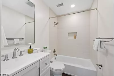 1 Wakeman Cir, Hillsborough Township, NJ 08844 - Photo 25