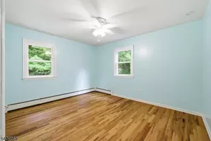223 Beacon Hill Rd, Washington Township, NJ 07830 - Photo 29