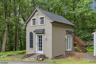 223 Beacon Hill Rd, Washington Township, NJ 07830 - Photo 41