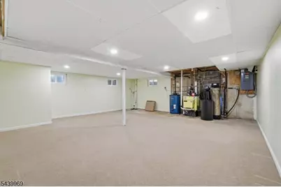 223 Beacon Hill Rd, Washington Township, NJ 07830 - Photo 37