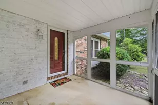 223 Beacon Hill Rd, Washington Township, NJ 07830 - Photo 9