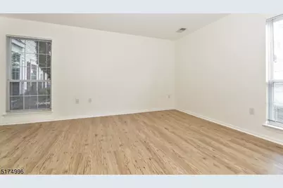 1132 Stafford St #1132, Mahwah, NJ 07430 - Photo 13