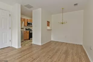 1132 Stafford St, Mahwah, NJ 07430 - Photo 7