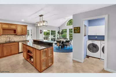 89 Skyline Dr, Morris Township, NJ 07960 - Photo 11