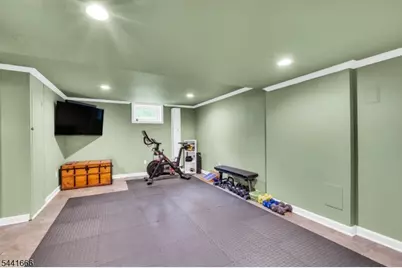 89 Skyline Dr, Morris Township, NJ 07960 - Photo 25