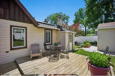 43 Calumet Ave, Parsippany, NJ 07034 - Photo 25