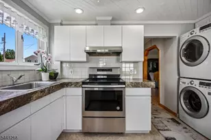 43 Calumet Ave, Parsippany, NJ 07034 - Photo 11