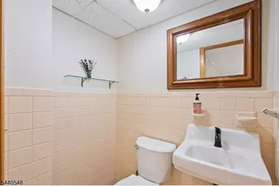 60 Brook Dr, Watchung, NJ 07069 - Photo 35