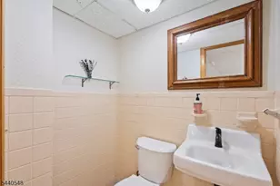 60 Brook Dr, Watchung, NJ 07069 - Photo 35