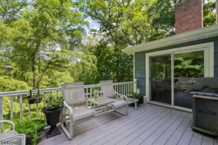 60 Brook Dr, Watchung, NJ 07069 - Photo 11