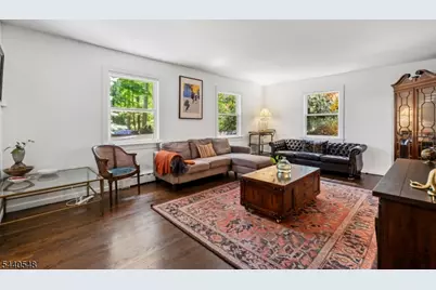 60 Brook Dr, Watchung, NJ 07069 - Photo 41
