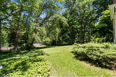60 Brook Dr, Watchung, NJ 07069 - Photo 39