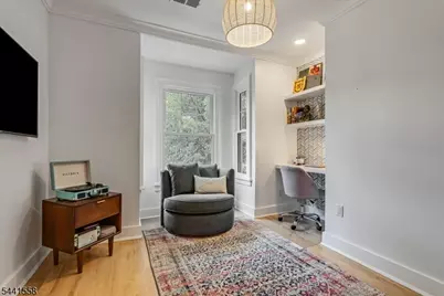 27 Montclair Ave, Montclair, NJ 07042 - Photo 27