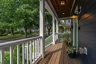 27 Montclair Ave, Montclair, NJ 07042 - Photo 3
