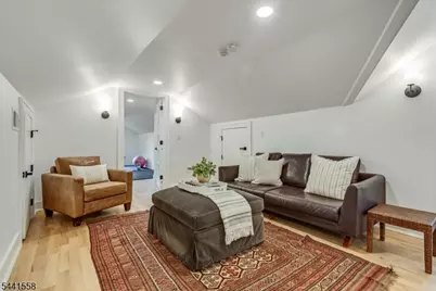 27 Montclair Ave, Montclair, NJ 07042 - Photo 35