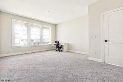 15 Juniper Ct, Cedar Grove, NJ 07009 - Photo 5