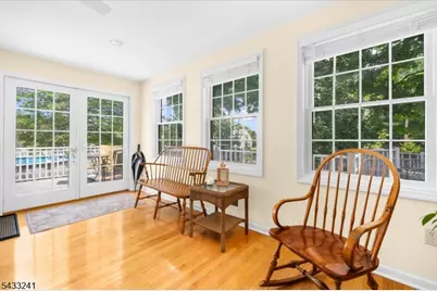 9 Mills Ct, Raritan Township, NJ 08822 - Photo 21