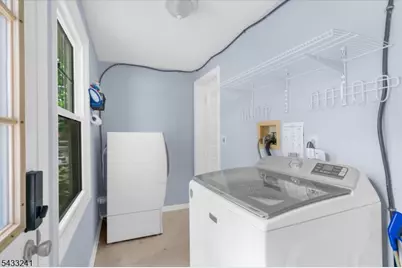 9 Mills Ct, Raritan Township, NJ 08822 - Photo 13
