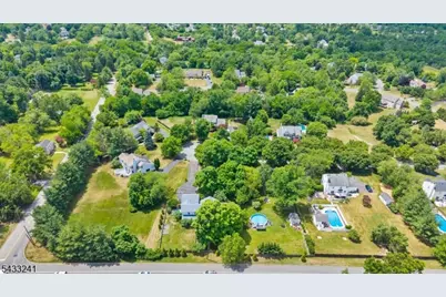 9 Mills Ct, Raritan Township, NJ 08822 - Photo 47