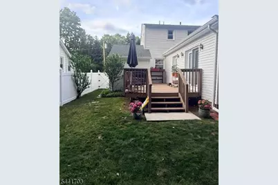 11 Monroe Avenue, Roseland, NJ 07068 - Photo 15