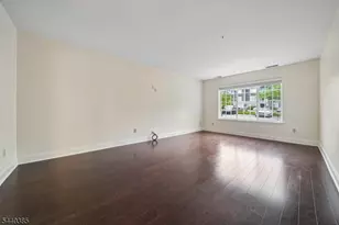 52 Village Dr, Morris Township, NJ 07960 - Photo 5