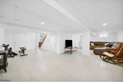 38 Kierstead Ave, Nutley, NJ 07110 - Photo 19