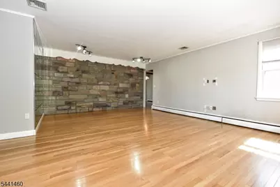 11 Mountain Ridge Dr, Wayne, NJ 07470 - Photo 7