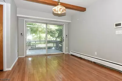 11 Mountain Ridge Dr, Wayne, NJ 07470 - Photo 9