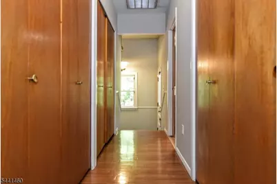 11 Mountain Ridge Dr, Wayne, NJ 07470 - Photo 17