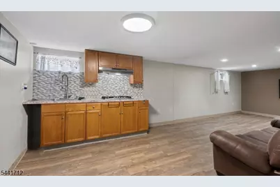 825 McCandless Pl, Linden, NJ 07036 - Photo 19
