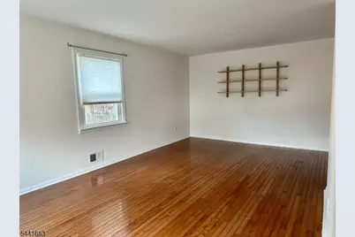 546 Carleton Rd, Westfield Town, NJ 07090 - Photo 5