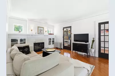 42 Courter Ave, Maplewood, NJ 07040 - Photo 3