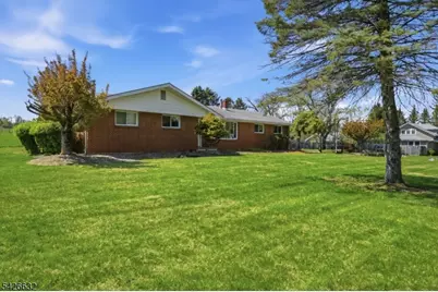 131 Califon Rd, Washington Township, NJ 07853 - Photo 3