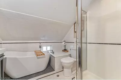 704 Greenbrook Rd, North Plainfield, NJ 07063 - Photo 17