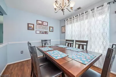 128 Arbor Way, Branchburg Township, NJ 08876 - Photo 5