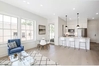 256 Park St #201, Montclair, NJ 07043 - Photo 3