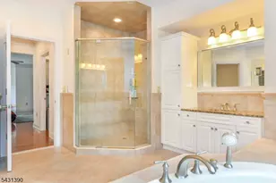 3 Christopher Ct, Montclair, NJ 07042 - Photo 27