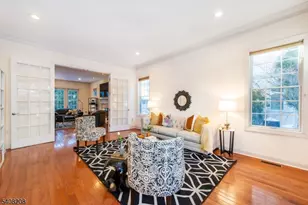 3 Christopher Ct, Montclair, NJ 07042 - Photo 7