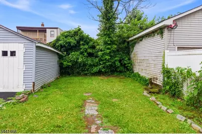 375 Miller St, Union Township, NJ 07088 - Photo 21
