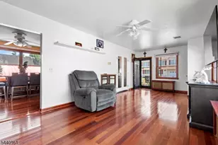 26 N 9th Ave, Manville, NJ 08835 - Photo 15