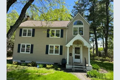 95 Hillside Ave, Livingston, NJ 07039 - Photo 1
