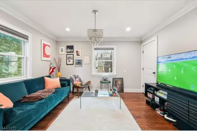 7 Main Ter, Bloomfield, NJ 07003 - Photo 3