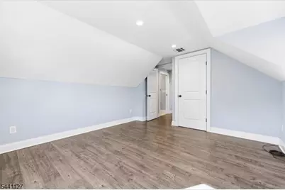 7 Main Ter, Bloomfield, NJ 07003 - Photo 17